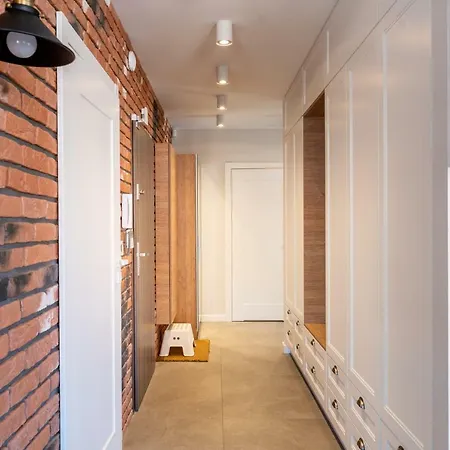 Apartment Chmielna