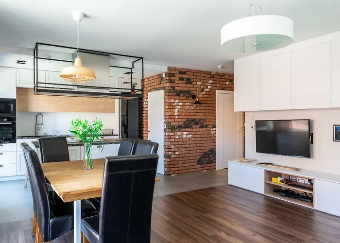 Chmielna Apartment *