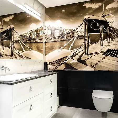 Chmielna * غدانسك